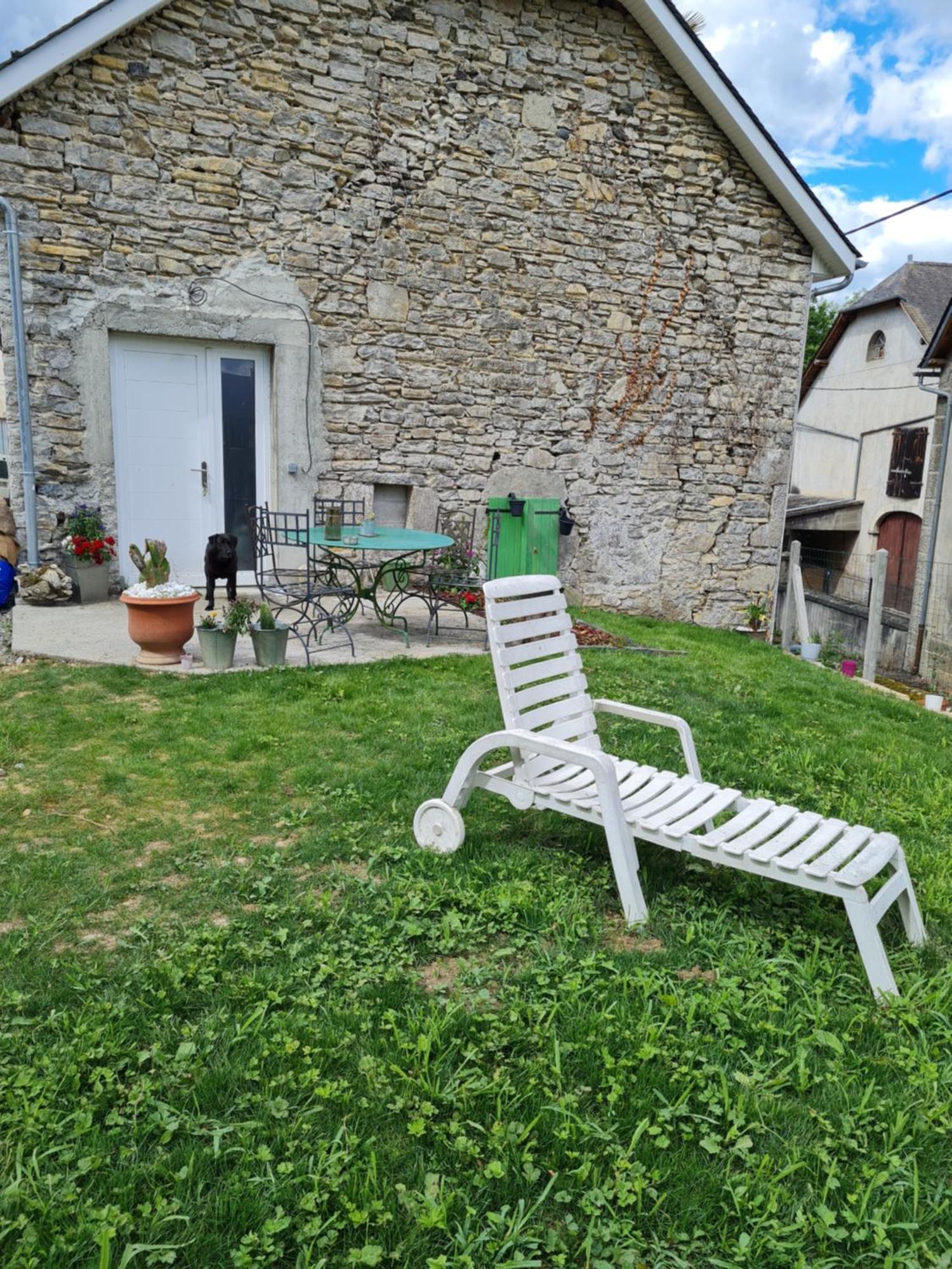 Appartement De La Laiterie Avec Petit Jardin. Eysus Extérieur photo
